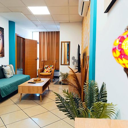 Apartamento El Dorado Cerca Del Mar Malaga Luaran gambar