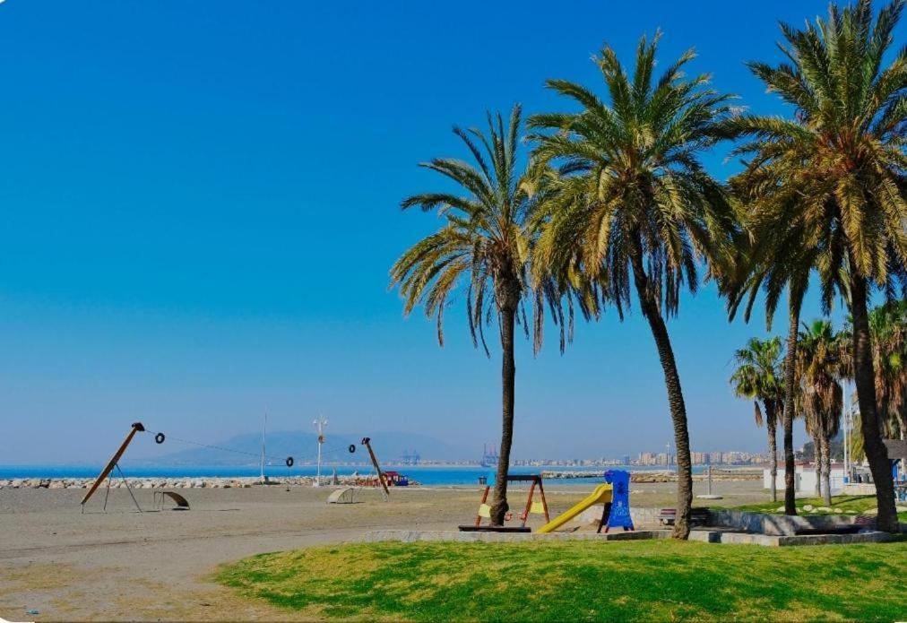 Apartamento El Dorado Cerca Del Mar Malaga Luaran gambar