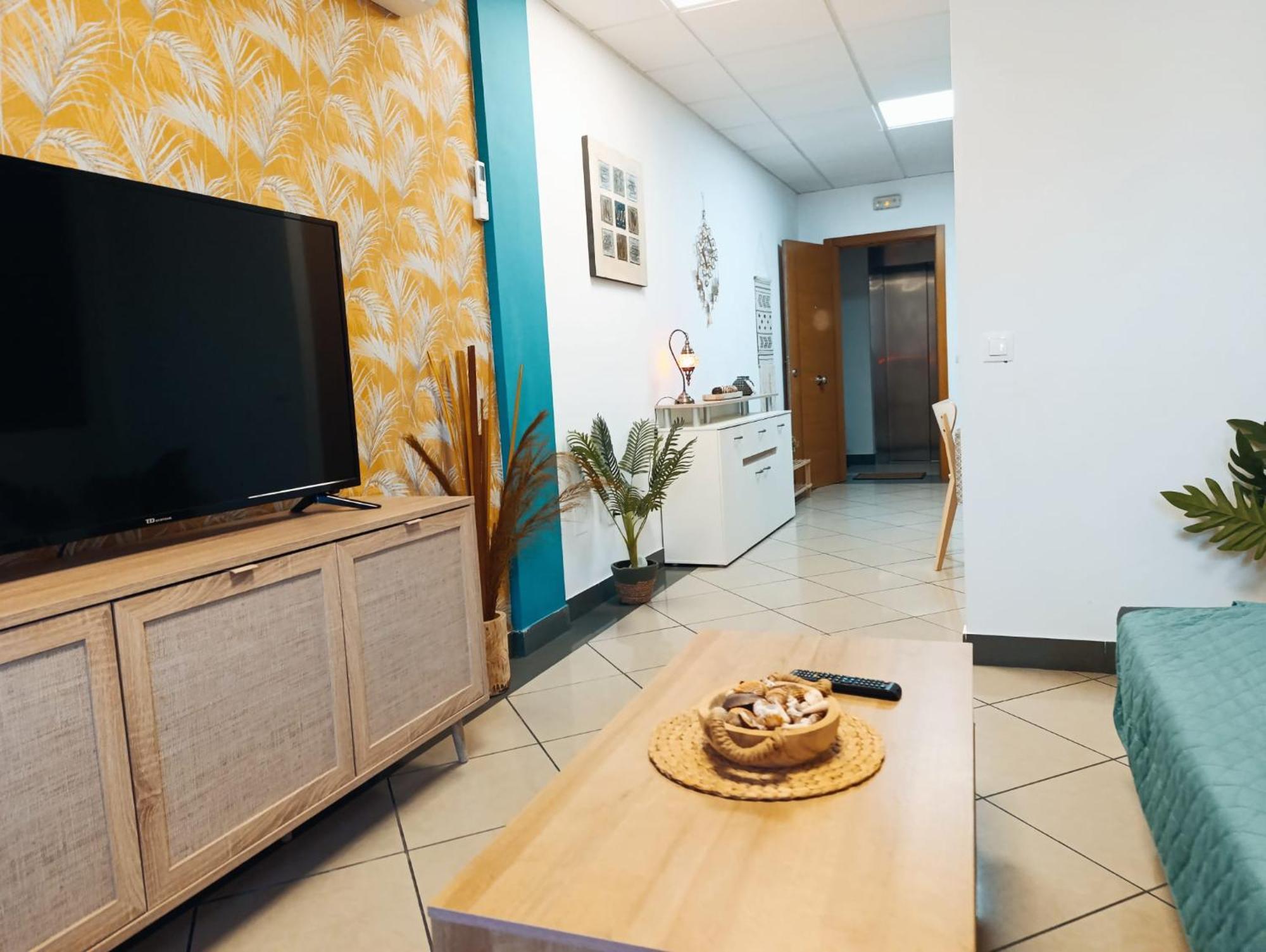 Apartamento El Dorado Cerca Del Mar Malaga Luaran gambar