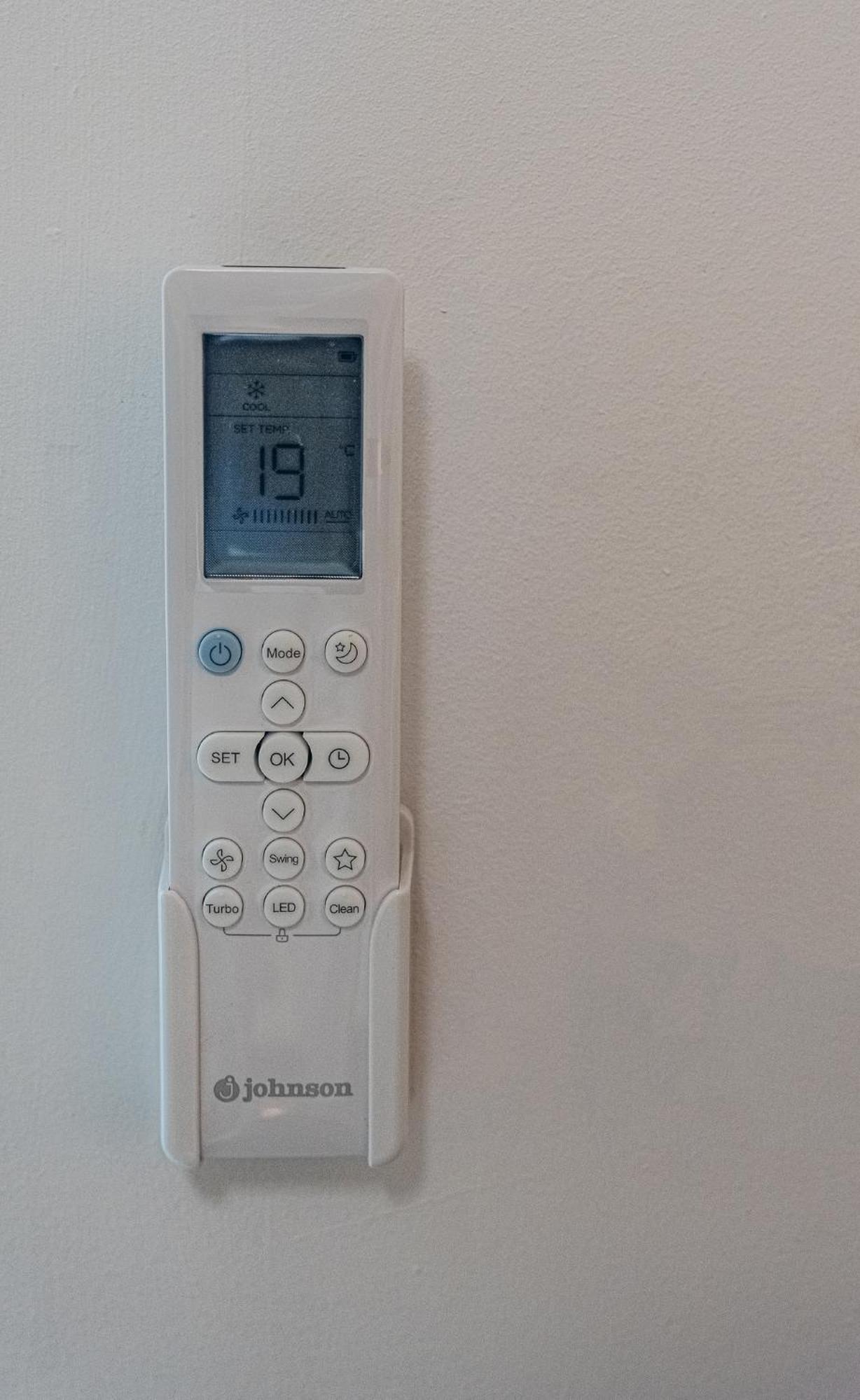 Apartamento El Dorado Cerca Del Mar Malaga Luaran gambar