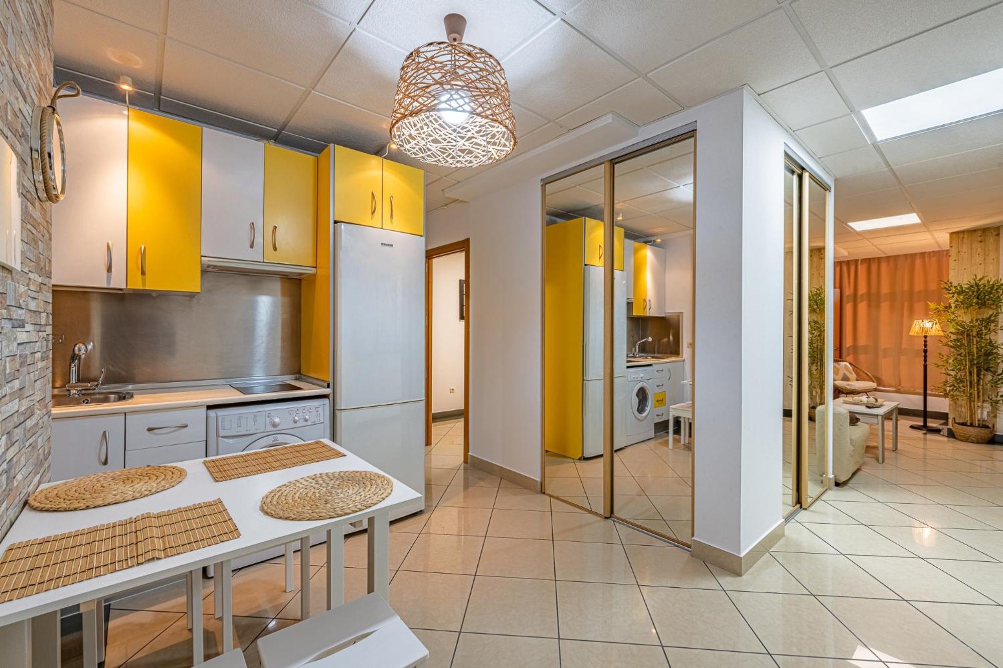 Apartamento El Dorado Cerca Del Mar Malaga Luaran gambar