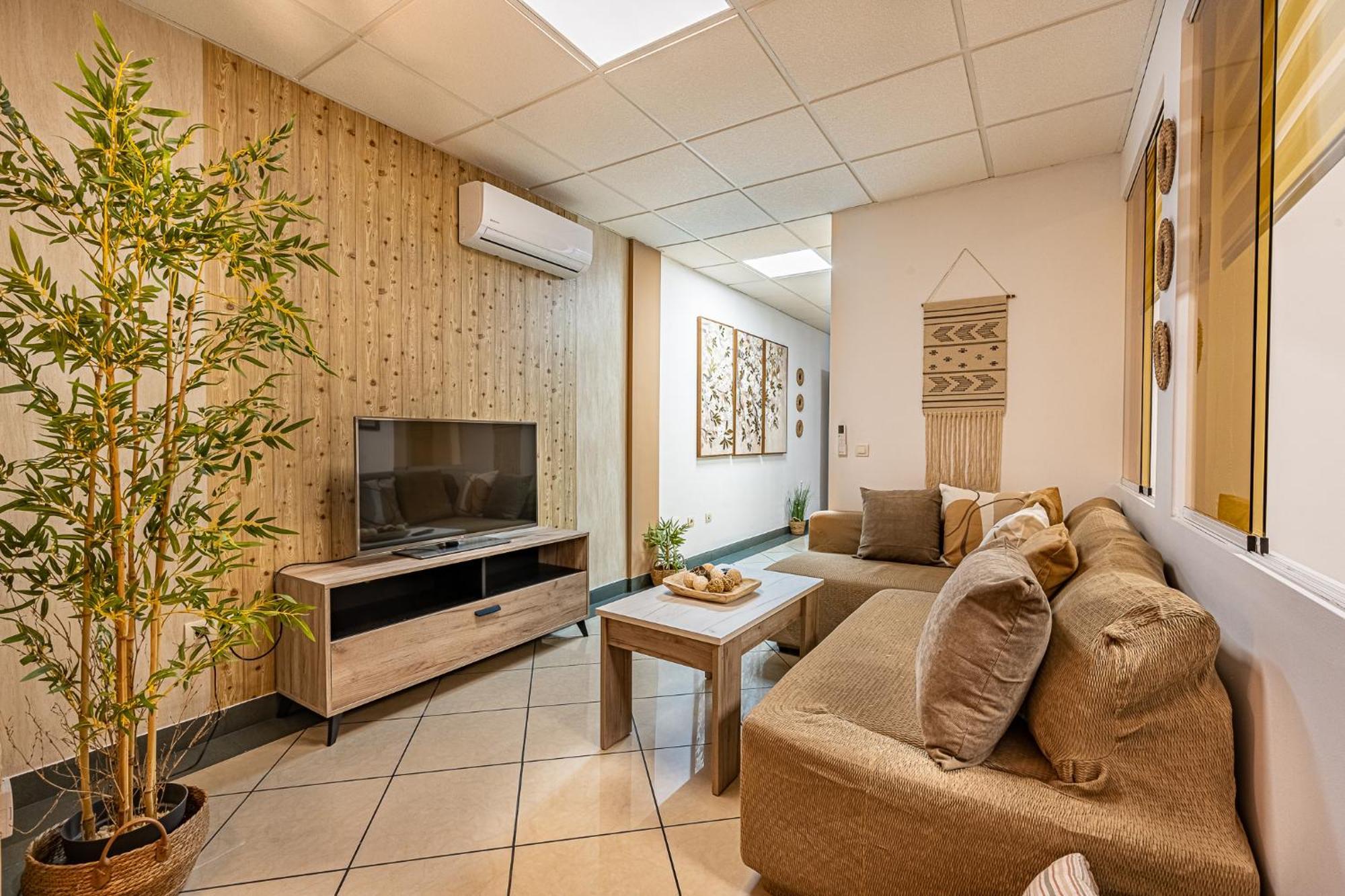 Apartamento El Dorado Cerca Del Mar Malaga Luaran gambar